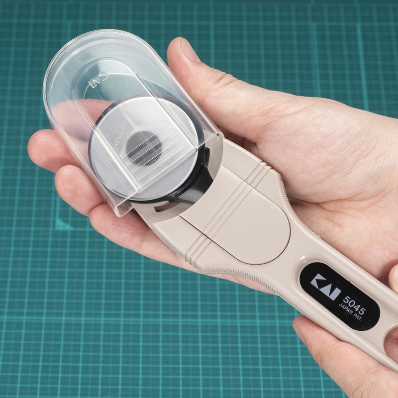 KAI 45 mm Rotary Cutter, 45mm, Beige