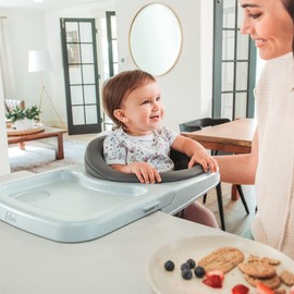 Chicco FastLock 360 Rotating Hook-On High Chair, Portable High Chair for Babies and Toddlers, Sets up in Seconds, Charcoal/Grey