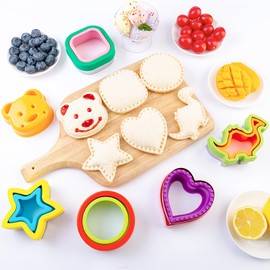 Sandwich Cutter for Kids Lunch LARGE 6 Pcs, Nifogo Uncrustables Sandwich Maker, Cookie Cutters Set, Dinosaur Star Circle Square Heart Bear