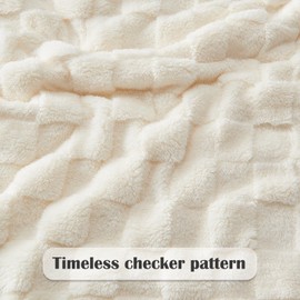 NEWCOSPLAY NEWCOSPLAY Super Soft Throw Blanket Ivory Premium Silky Flannel Fleece 3D Checkered Lightweight Bed Blanket All Season Use (Ivory Checkered, Throw(50"x70"))