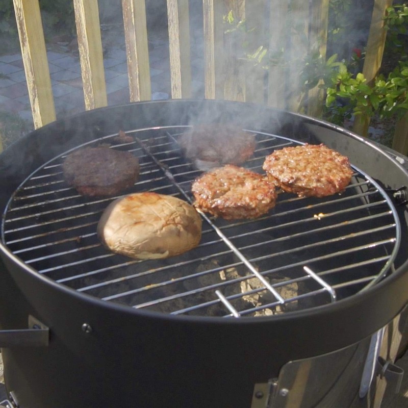 Realcook Vertical 17 Inch Steel Charcoal Smoker, Heavy Duty Round