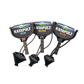 Korda Catapult Medium - Durable Carp Fishing Catapult with Non-Slip Handle, Robust Elastic & Precision Bait Casting Bag - Ideal for Medium Range, Ergonomic Design (KCA002)