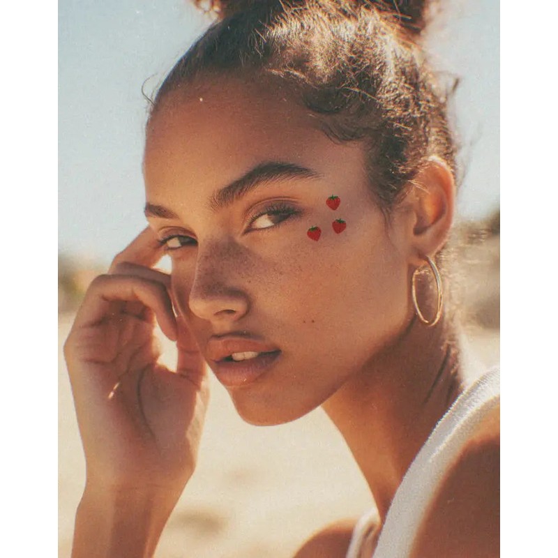 Fazit Make Up Patches Strawberry Speckles