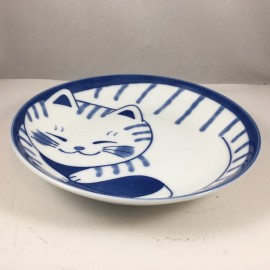 Unbranded Japanese Dinner Dish Plate 7.75"D Porcelain Affectionate Tabby Cat Made in Japan