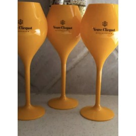 VEUVE CLICQUOT SIX ACRYLIC CHAMPAGNE FLUTES IN ORANGE WITH BLACK LOGO ( 6 Pk )