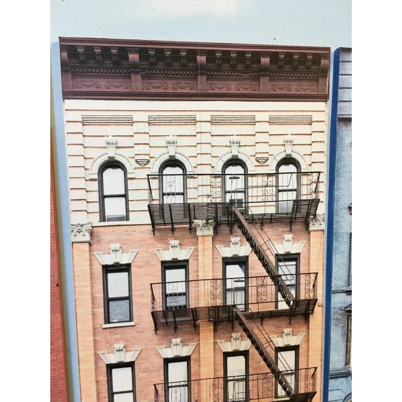 PTF DESIGNS *O Scale Scratch Built "APARTMENT #5" LED Building