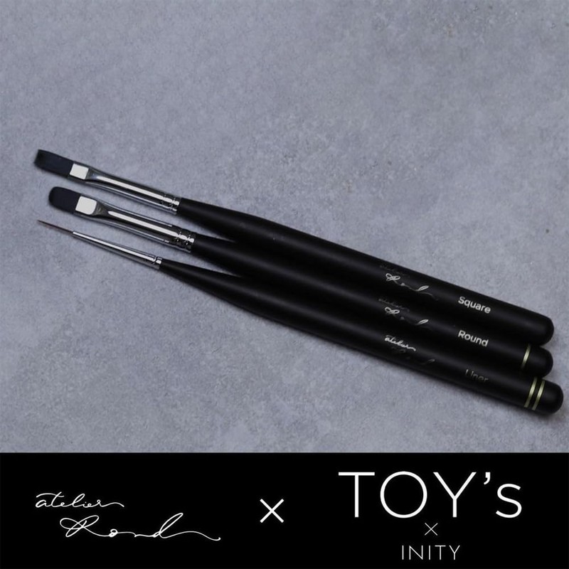Toys by Inity Toy x INITY Brush atelier Rond Liner
