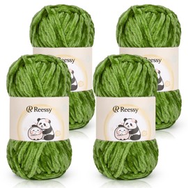 Reessy Chenille Yarn 400g(4×100g), Super Soft Chunky Wool Set, Thick Yarn for Crochet and Knitting Clothes, Handbag, Blankets, DIY- Ideal for Beginners Adults(Green)