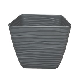 Maceta de plástico Cuadrada Acabado Acanalado a Rayas, Color Gris Oscuro Mate. Tamaño 17x17cm