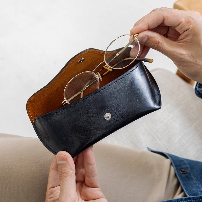 British Green Glasses Case, Free Engraving, Made in the UK,