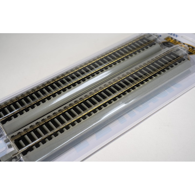 Bachmann Trains - Snap-Fit E-Z Track 9” Straight Track (4/card)