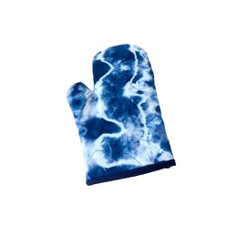 Blue Quilted Hand Dyed Fabric Oven Mitt