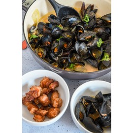 SAVEUR SELECTS Enameled Cast Iron 4-1/2-Quart Braiser with Stainless Steel Lid, Rabbit Grey, Voyage Series