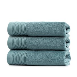 Ferò Luxury Guest Towel Set, 3 Pieces, Premium Cotton 100% 550 g/m², OEKO-TEX, Ultra Soft and Absorbent Small Towels, Italian Design, Bidet Towels 30 x 50 cm, Light Blue
