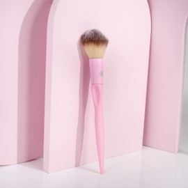 Brushworks HD Conical Powder Brush