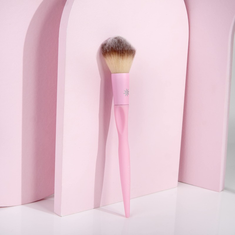 Brushworks HD Conical Powder Brush