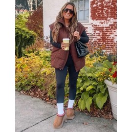 Meyhad Womens Quilted Puffer Vest Sleeveless Zip up Jacket Stand Collar Padded Gilet Coat with Pockets(0663-Coffee-S)