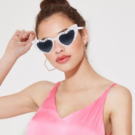 Suwaoo 7PCS Bachelorette Sunglasses for Bride to Be, Bride Glasses for Bridal Shower, Bride to Be Gift, Bachelorette Accessories Party Favors