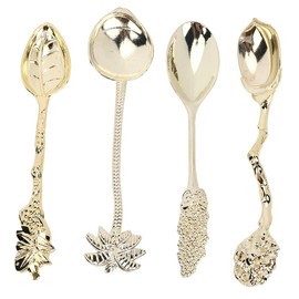 Juego de cucharas de café vintage 4 piezas Cucharadita de helado de metal tallado Cuchara de postre Cucharas de té espresso Cucharas para revolver y sumergir Mini cubiertos(Oro)