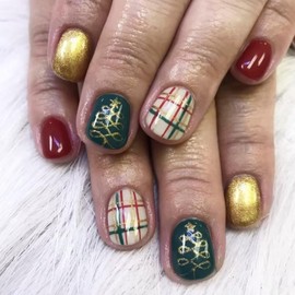 Christmas Press on Nails Short Square Colorful Fake Nails False Nails with Designs Gold Chrismis Tree Full Cover Winter Glossy Glue on Nails Xmas Stick on Nails Acrylic Nails for Women Girls 24 Pcs