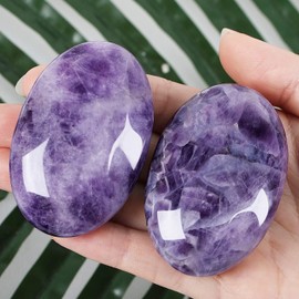 QINJIEJIE 2.4 Inch Amethyst Natural Gemstones Crystals Worry Stone Large Oval Crystal Stones Polished Reiki Stones Worry Stones Relieve Anxiety Yoga Meditation Decoration 1 Piece