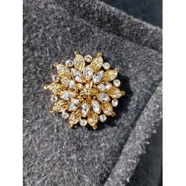 Traveller Brooch - Flower - Crystals, Crystal
