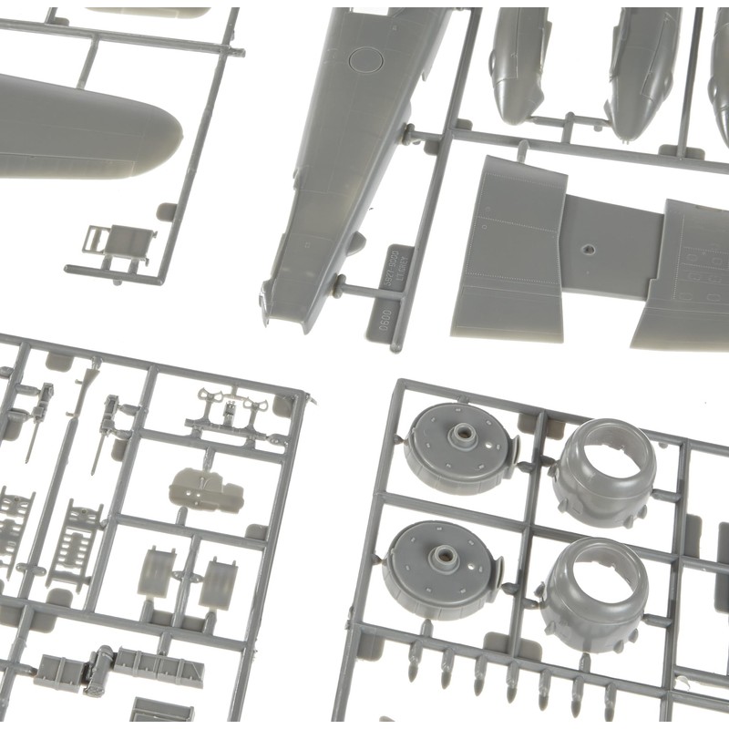 Revell 1: 48 B25J Mitchell, Brown