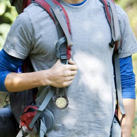 Beavorty Clip on Watch Backpack Buckle Belt Fob in the Dark with White Dial for Nurses Doctors Outdoor Hiking Climbing