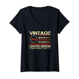 Womens Vintage 1986 40th Birthday Gifts 40 Years Old American Flag V-Neck T-Shirt