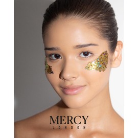 MERCY LONDON Glitter Cheeks Sticker in Gold. Easy Application glitter sticker. For face and body.