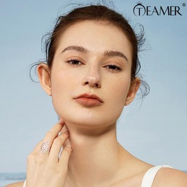 TEAMER Elegant Filigree Flower Ring Stainless Steel Vintage Rhinestone Flower Ring Wedding Band Ring for Women, Stainless Steel, Rhinestone