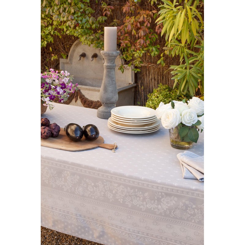 TABLUXE LINENS Jacquard Provencal Rectangular Tablecloth - 63x118 inch -