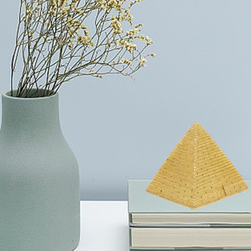 Garneck 2Pcs Vintage Egyptian Pyramid Decorative Model - Small Resin