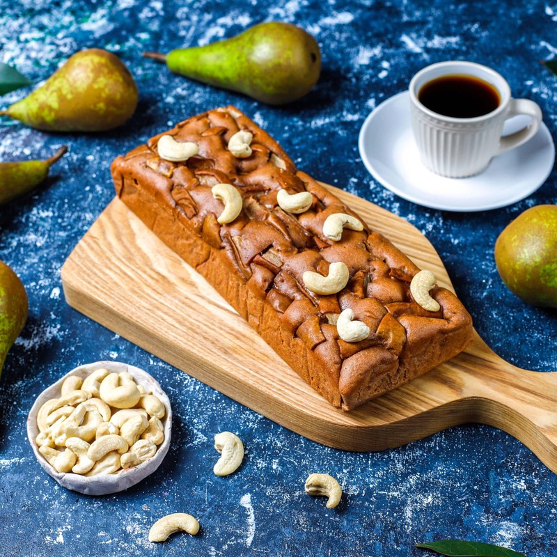 Yupik Roasted Salted Whole Cashews, 2.2 lb (35.2 oz), Gluten-Free,