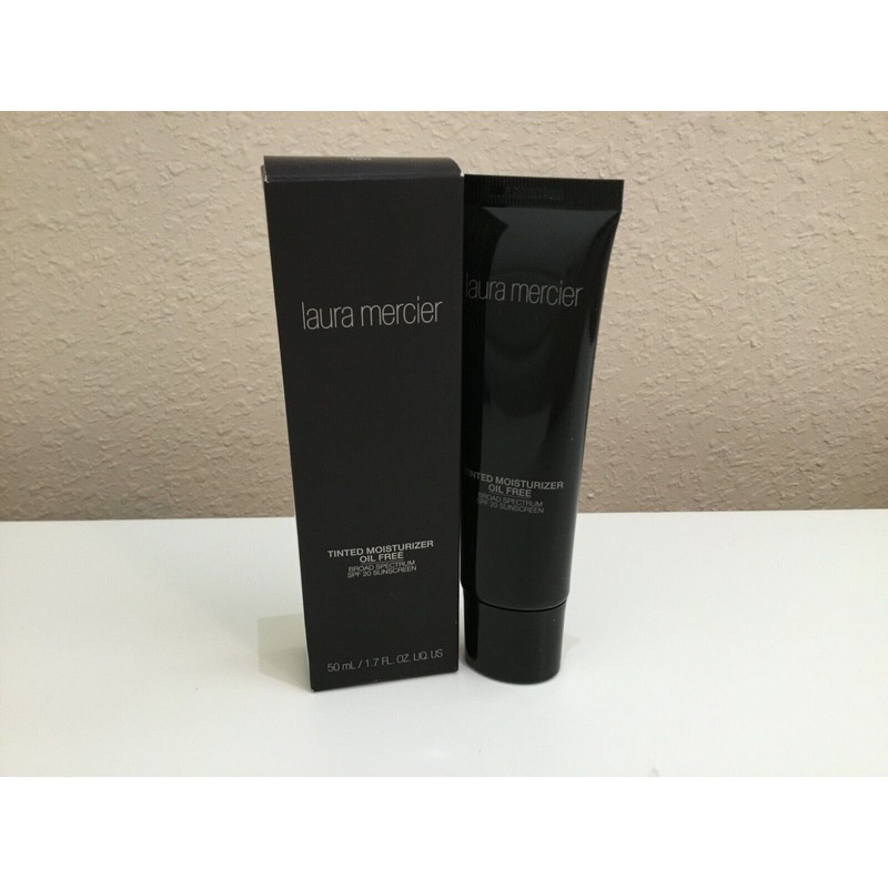 Laura Mercier Oil Free Tinted Moisturizer SPF 20 - Tan