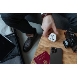 Verbatim World-to-Europe Socket Adaptor WTEU‑02, Travel Adaptor for EU Socket, Euro Plug Worldwide, Adapter for USA / UK / England / Australia Plug 100-250 V