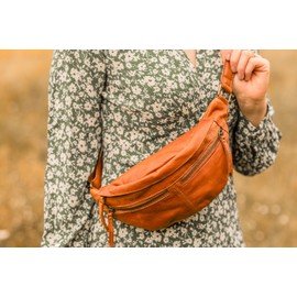 Gusti Acton Women's and Men's Bum Bag Festival Bag Vintage Leather, brown, Retrò