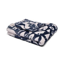 Fusion Snug - Scandi Animals - Fleece Throw - 120 x 150 cm in Navy Blue