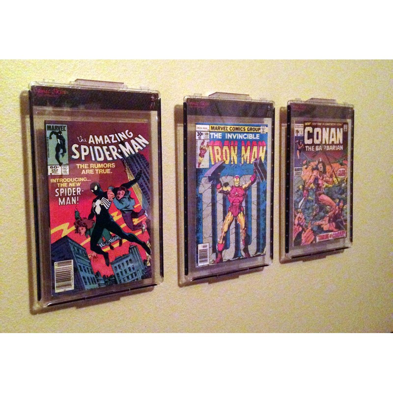 Comic Book Display - Openable and Colseable