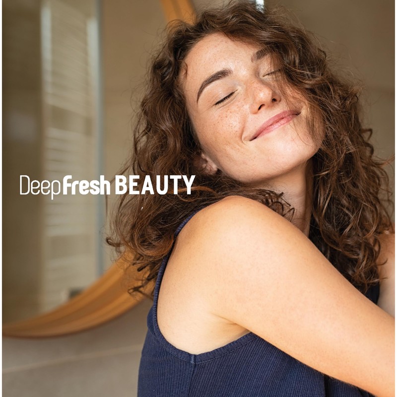 DeepFresh Cucumber Make-Up Removal Wipes - Gentle Cleansing for Face