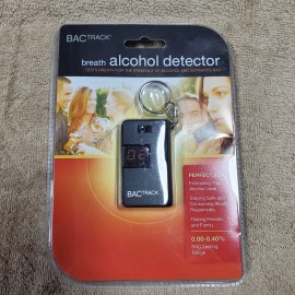 BACtrack Breath Alcohol Detector Portable BT-KC10 Brand New Sealed