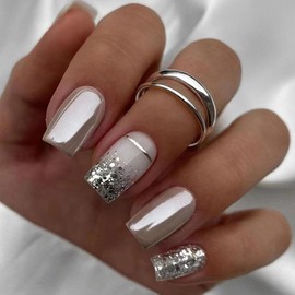 24PCS Women's Bling Press On Nails Coffin - Silver Press On Nails Long, Luxurious Glossy Glue On Nailss, Glitter Stick On Nails, Chic Gel Fake Nails in 12 Sizes