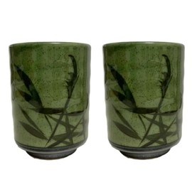 j-pure hitomi Japanese Traditional Ceramic Yunomi Tea cup Set, H4.0 x3.11 Inches in diameter, 10.8 Fluid Ounces, Mino Ware, Reed Motif Design Mashiko for Hot Green Tea, Set of 2 from Japan (Green)