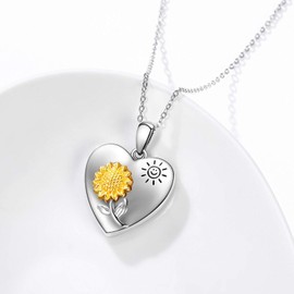 JUSTKIDSTOY Collar con medallón de girasol en plata de ley 925 con chapado en oro de 14 quilates con medallón de fotos de corazón chapado en oro de 14 quilates que sostiene imágenes para mujeres dorado