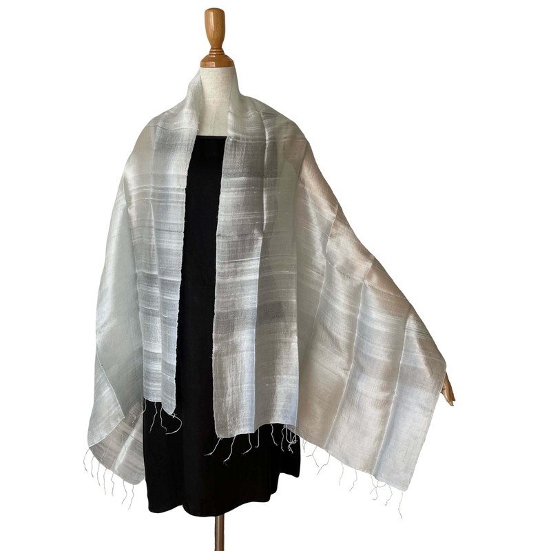 [きゃら] タイシルク ストール 幅広 大判 無地 絹100% シルバーグレー