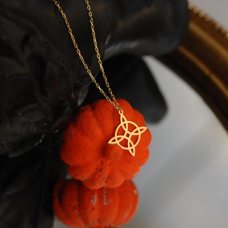 MIONZA 14K Solid Gold Witches Knot Necklace - Celtic Knot