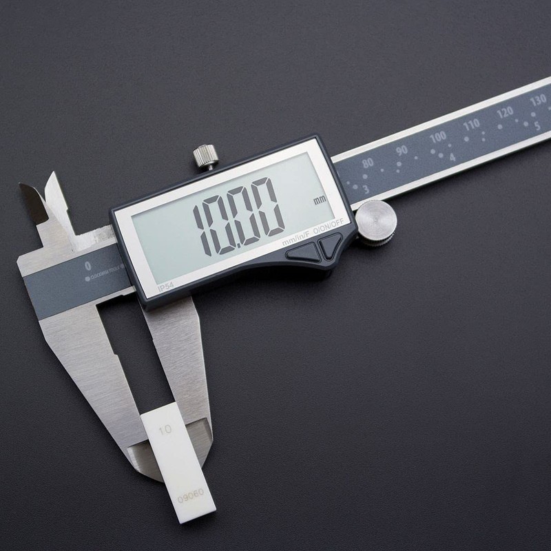 Clockwise Tools IP54 Grade Digital Caliper, DCLR-0805 0-8" /200mm, Inch/Metric/Fractions