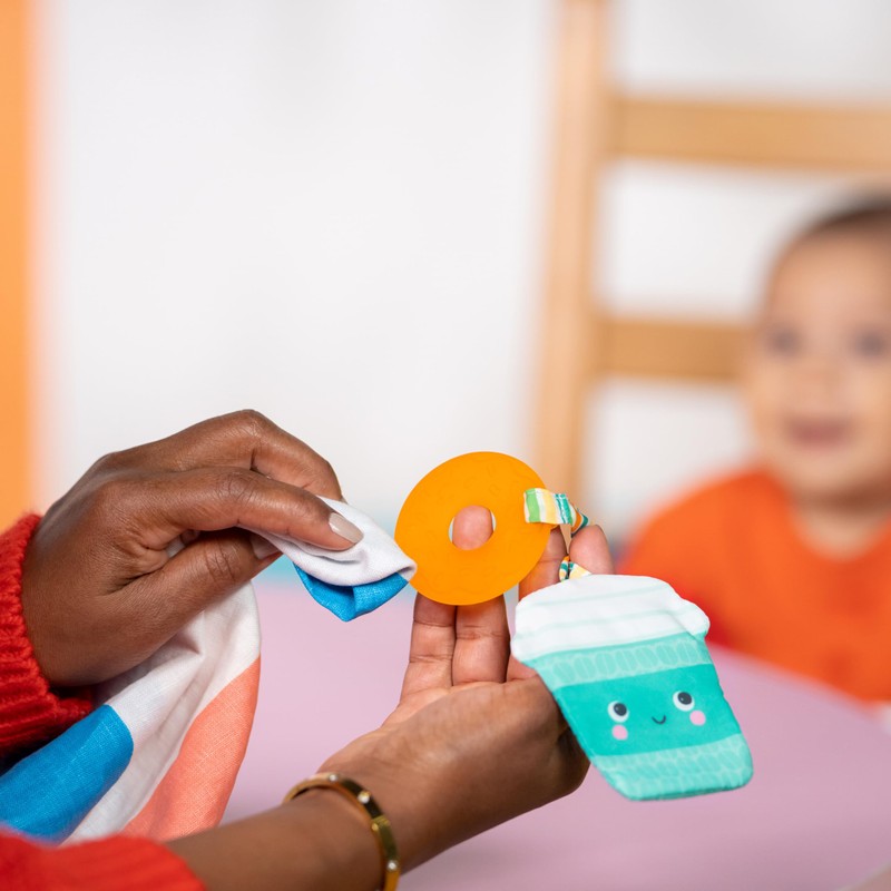Bright Starts, Baby Teether Ring, Perfect Pair 2-in-1 Teether Toy