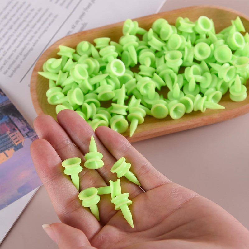 DILUSILK Golf Tees Plastic, 100 PCS 21MM Small Green Golf