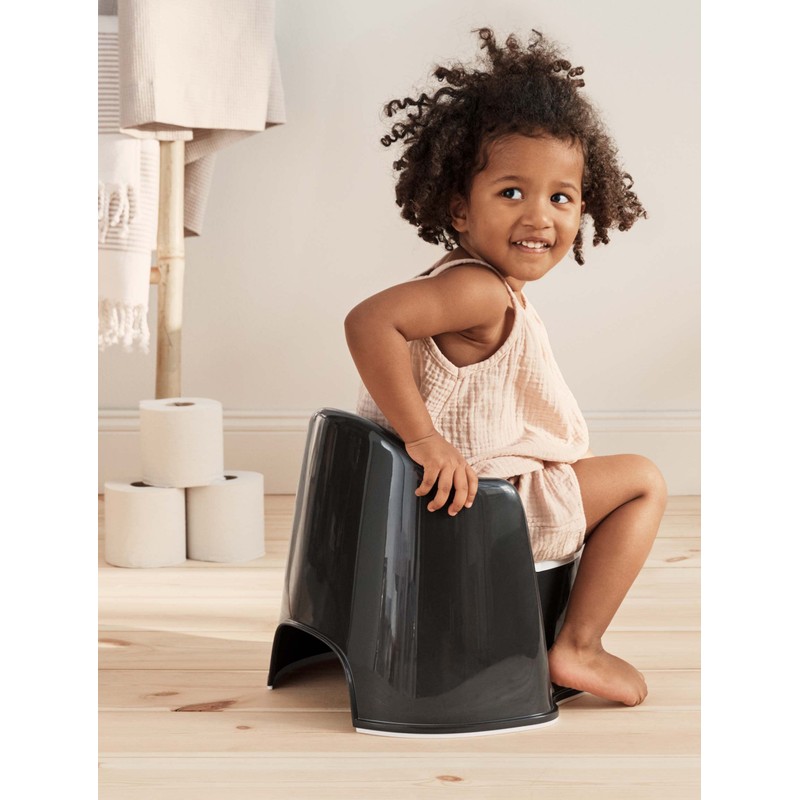 BabyBjörn Potty Chair, Black/White Potty Training Toilet, Easy-to-Clean, Removable Inner